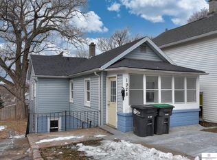1928 S 17th St, Omaha, NE 68108