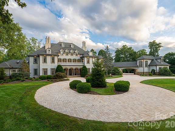 4th image of 316 S Braeside Ct