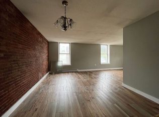 92 Columbia St #301, Bangor, ME 04401