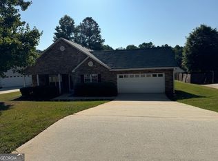 4393 English Loop, Lithonia, GA 30038