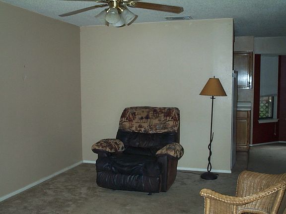2nd image of 106 Black Forest Dr