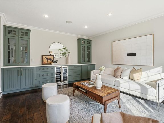 3rd image of 785 San Sebastian Pl