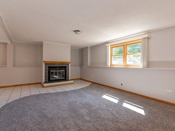 4th image of 1197 Princeton Dr