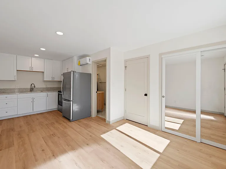7 E Prospect St #13 — Photo 7