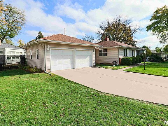 3rd image of 4526 N Bournedale Dr