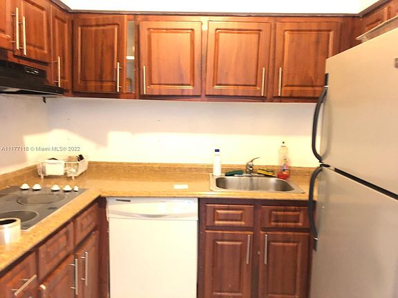 4th image of 7441 Wayne Ave APT 11C
