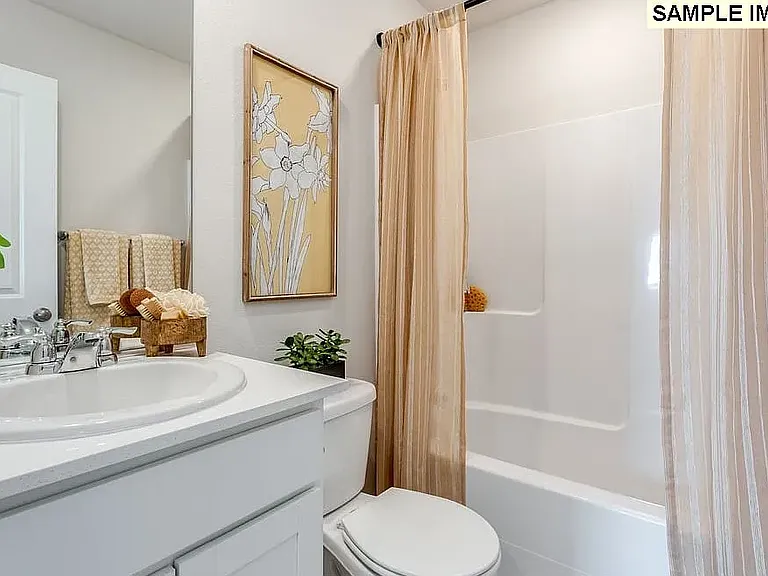 10205 NE 79th Ct — Photo 16
