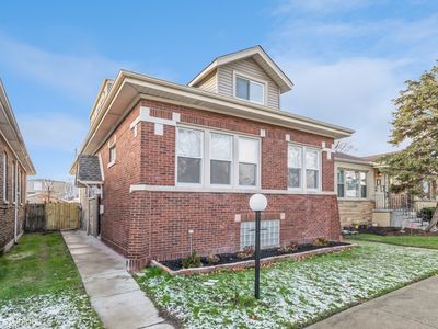 8446 S Oglesby Ave, Chicago, IL, 60617