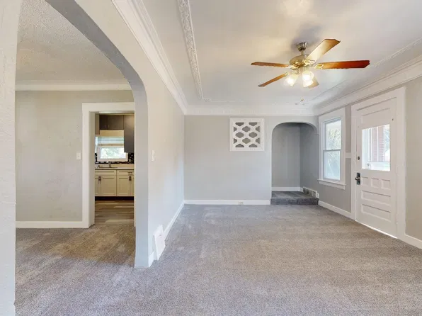 10914 Oliver Rd, Cleveland, OH 44111