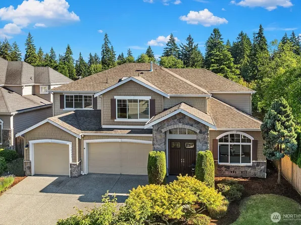 16137 Northup Way, Bellevue, WA 98008