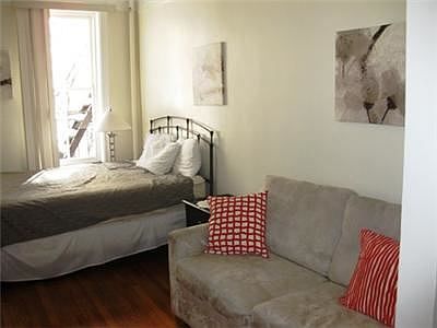 1st image of 249 E 52nd St APT 1B