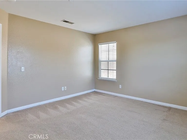 1765 Yvonne Ct — Photo 42