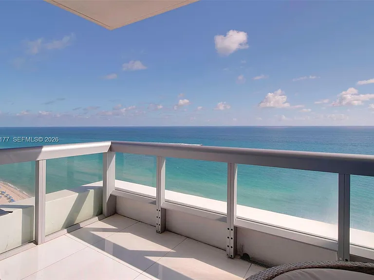 6899 Collins Ave #1905 — Photo 16