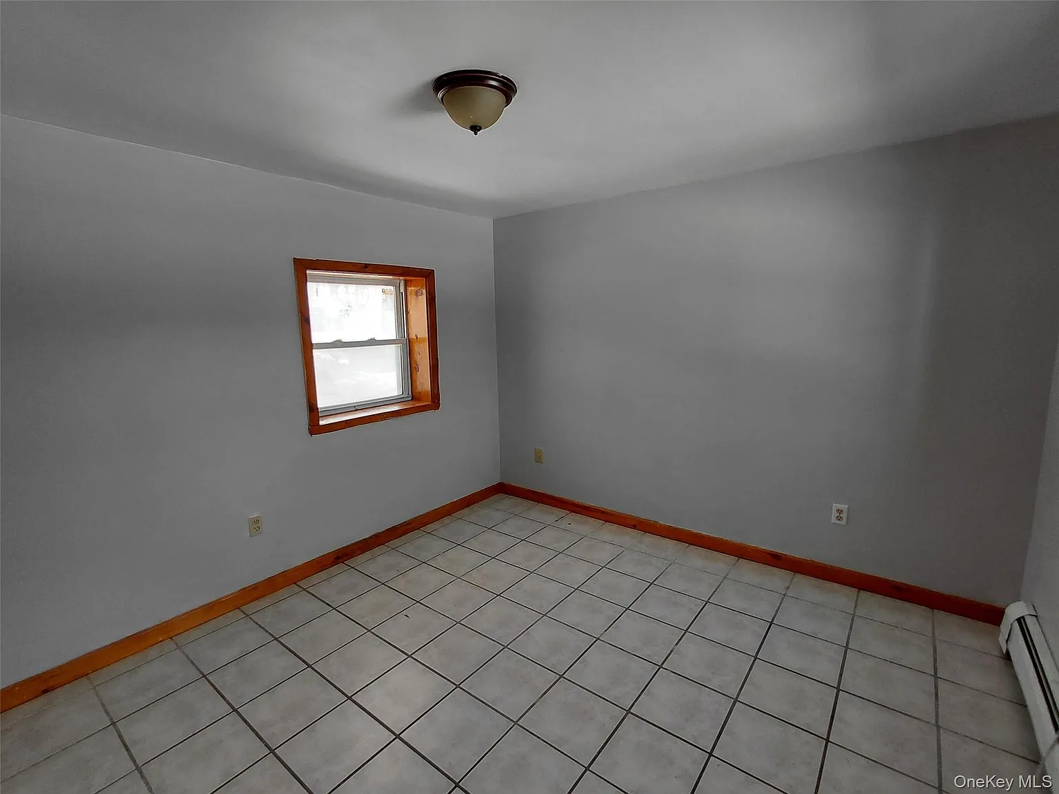 1 bed, 1.0 bath, 300 sqft, $1,400 — Photo 4