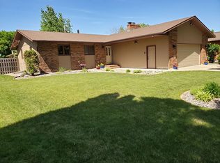 2813 Southgate Dr S, Fargo, ND 58103