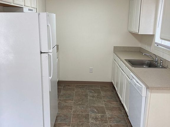 5th image of 270-290 Mahrt Ln SE #280-202
