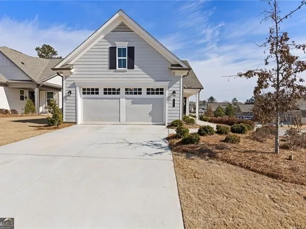 97 Caddo Ct, Hoschton, GA 30548