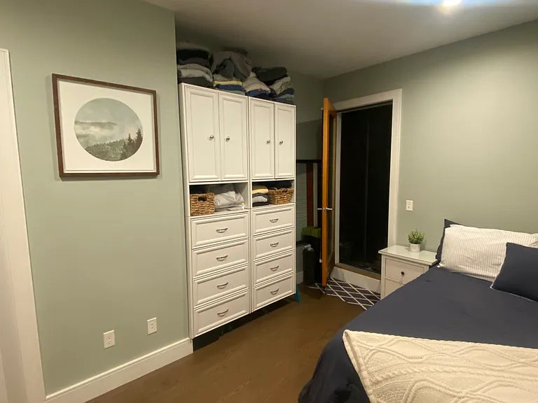 10-12 Tafthill Park #5B — Photo 6