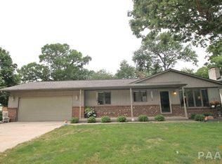 3517 N Marbleway Dr, Peoria, IL