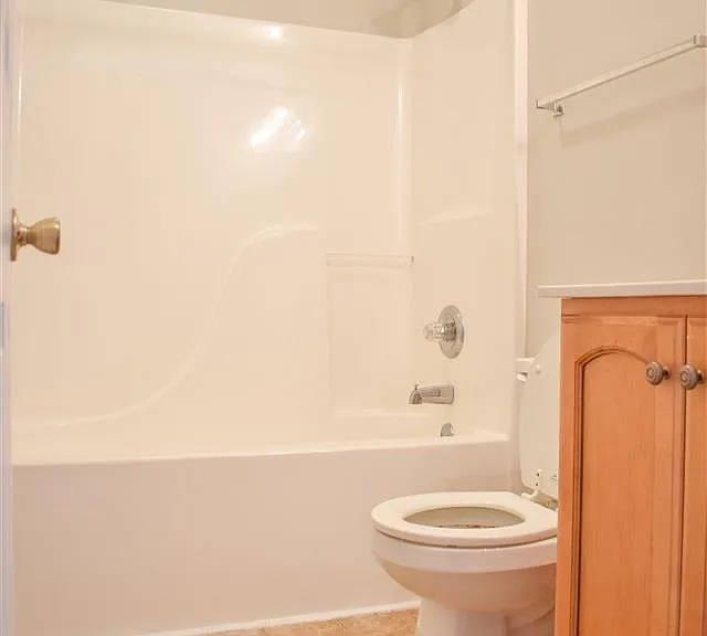 18201 Menefee Rd — Photo 36