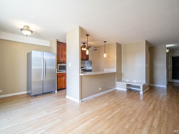 3rd image of 910 Ahana St APT 605