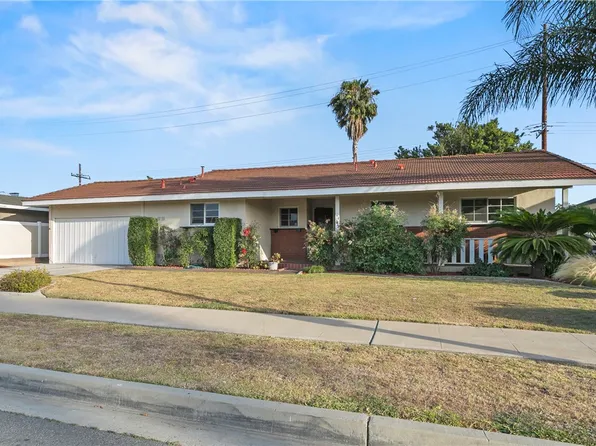 2232 E Parkside Ave, Orange, CA 92867