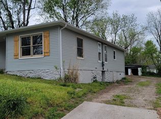 416 E Pleasant St, Mount Vernon, MO 65712