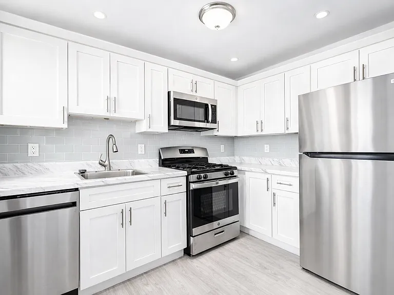 Patricia Apartments LLC — Photo 9
