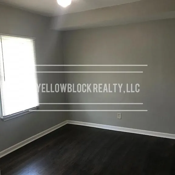 8207 Lydia Ave — Photo 12