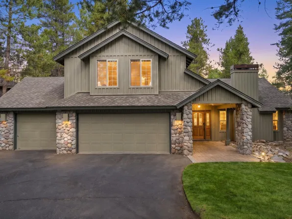 17900 Red Cedar Ln #5, Bend, OR 97707