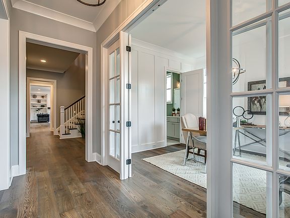 5th image of 808 Carsten St Lot 405