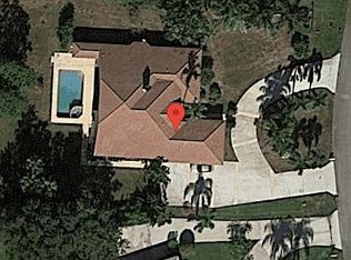 8363 Sawpine Rd, Delray Beach, FL 33446