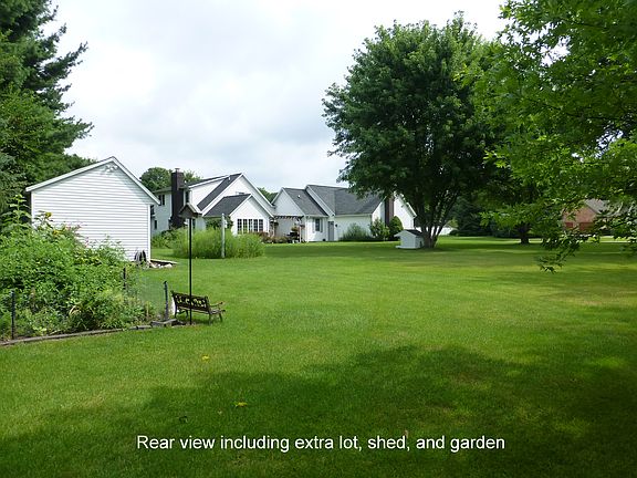 4th image of 55965 Wynnewood Dr