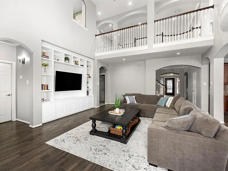 10822 Cornwall Ln — Photo 21