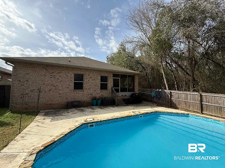 10720 Dunmore Dr — Photo 15