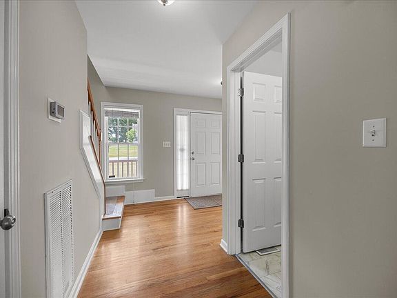 5th image of 213 Santa Gertrudis Dr