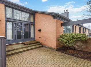 50 Fiddlers Green Rd #53, London, ON N6H4T4