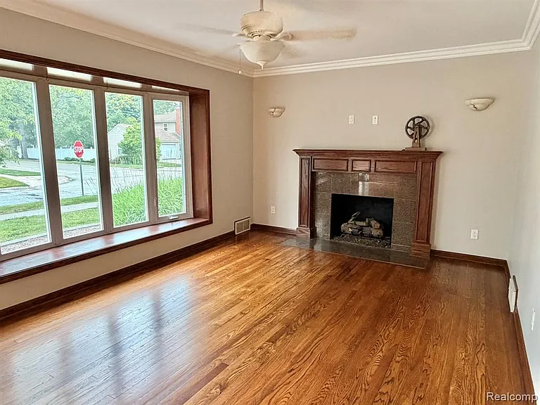 2111 Earlmont Rd — Photo 14