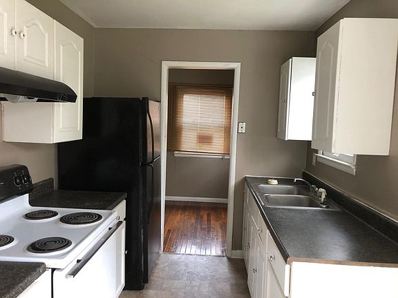 4th image of 4361 Evanston Ave