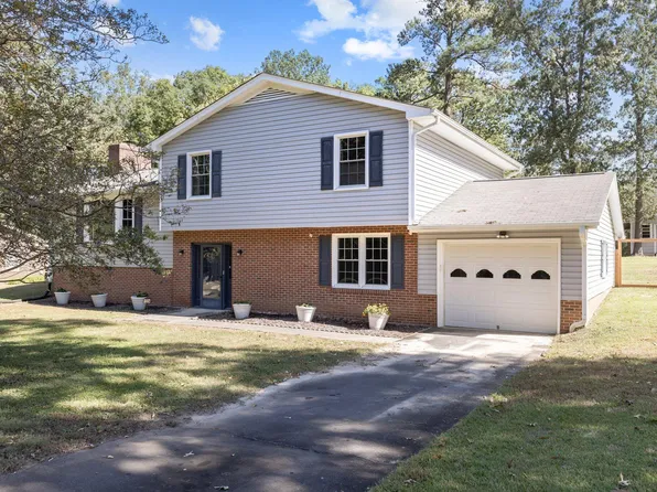 1224 Hedrick Dr, Henderson, NC 27537