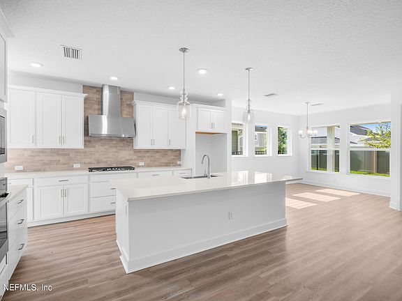 4th image of 129 OLIVIA Way