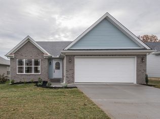 3820 Davis Dr, New Albany, IN 47150
