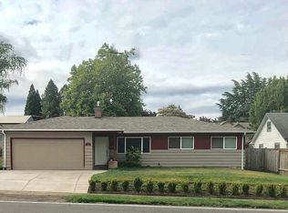 112 W Illinois St, Newberg, OR 97132