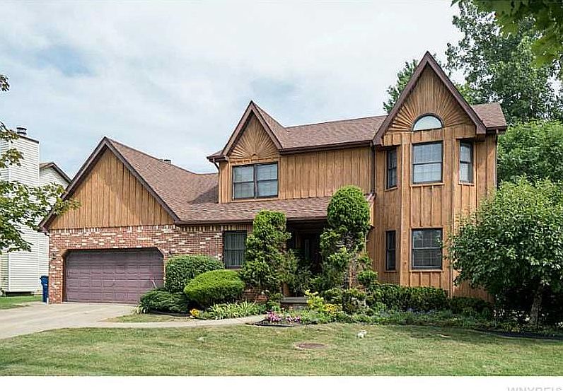 1st image of 408 Tiburon Ln