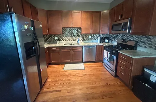 1058 N Damen Ave #3F Photo 1 1058 N Damen Ave #3F Photo 1