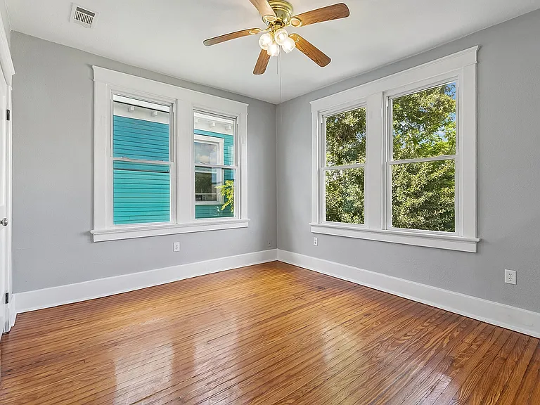 2820 General Pershing St — Photo 8