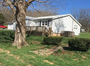 318 Smith St, Horse Cave, KY 42749