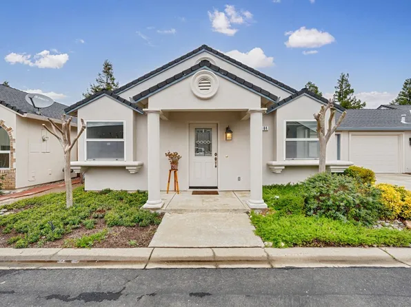 664 Village Dr, Galt, CA 95632