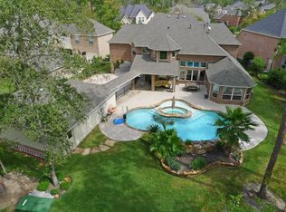 111 Player Oaks Pl, The Woodlands, TX 77382