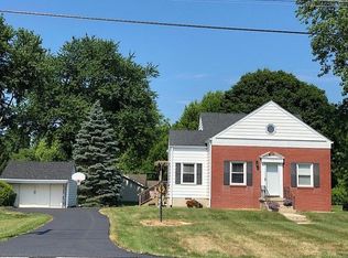 115 S Stradling Rd, Muncie, IN 47304